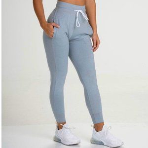NVGTN High-waisted Joggers in Silver Mist